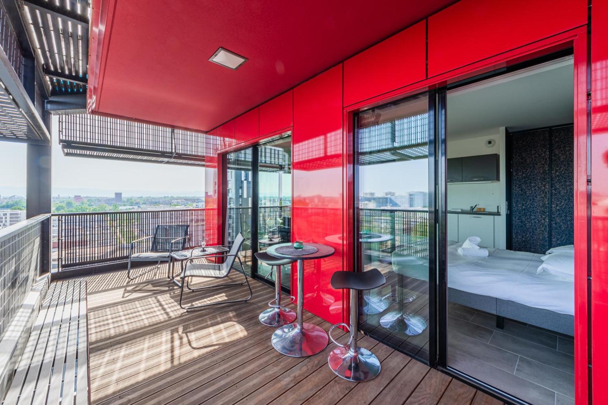 Red Sky - Presquile Malraux Avec Terrasse * Strasbourg
